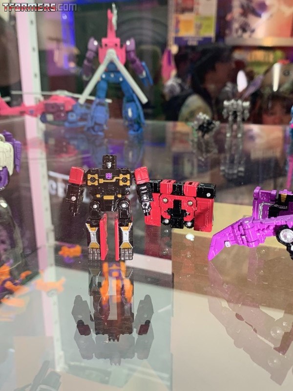 SDCC 2019  Ratchet, Impactor  Holo Mirage Powerdasher  Greenlight  (25 of 29)